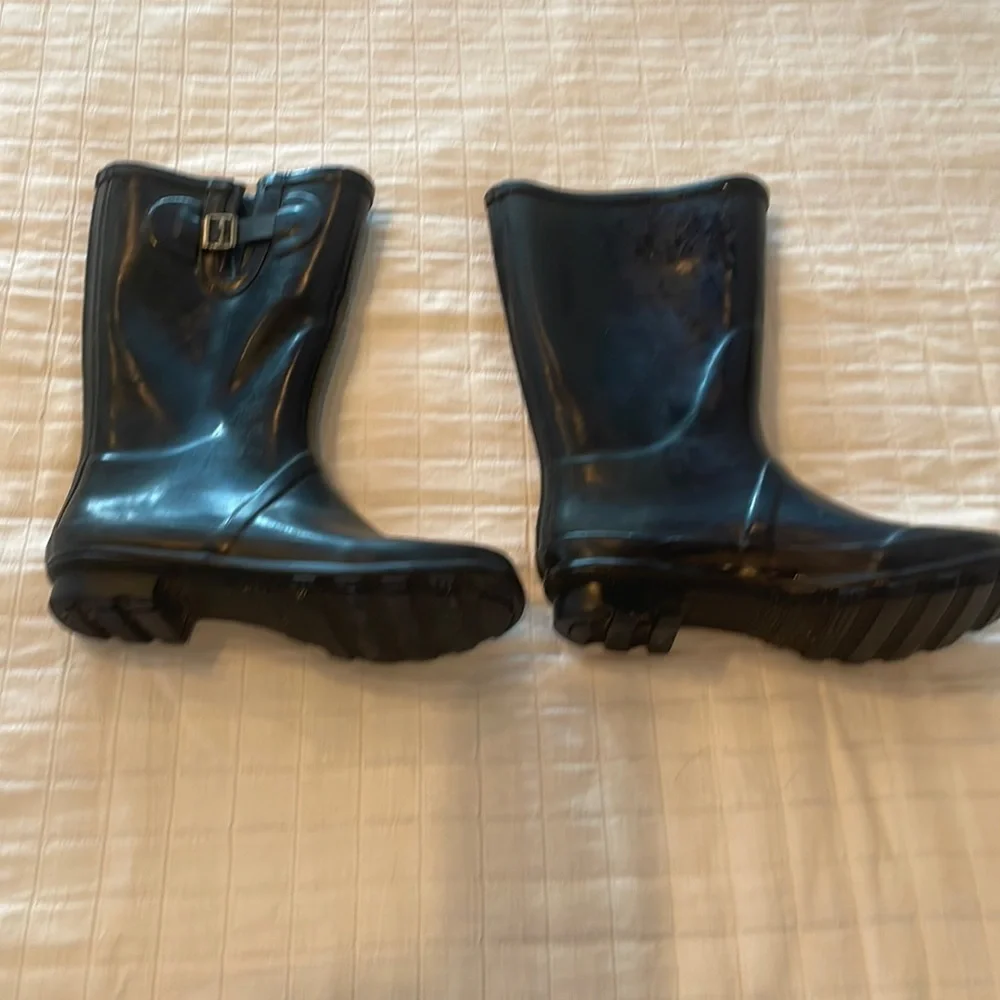 Rain rubber boots blue women’s size 7
